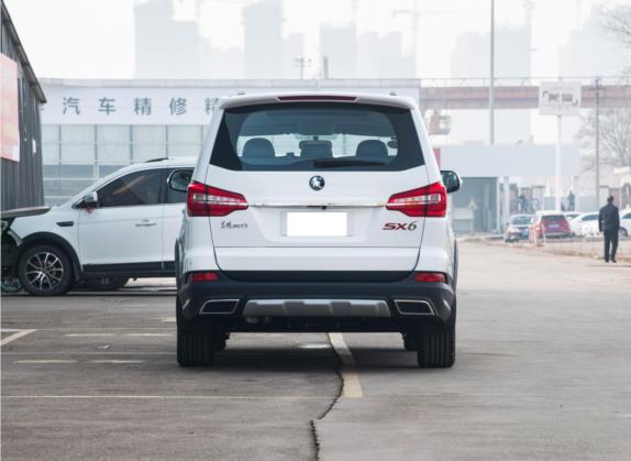 风行SX6 2022款 1.6L 手动尊享型-青春版 外观   正后