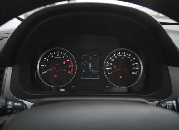 风行SX6 2022款 1.6L 手动尊享型-青春版 中控类   仪表盘