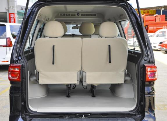 菱智M5EV 2021款 客运版 舒适型 7座 车厢座椅   后备厢