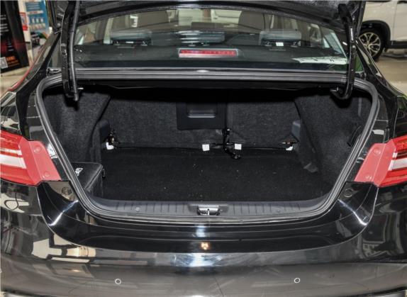 风行S50EV 2018款 豪华型 车厢座椅   后备厢