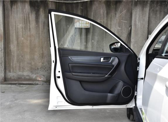 风行S50EV 2020款 豪华型 车厢座椅   前门板