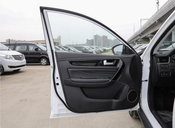 风行S50EV 2021款 改款 PLUS 车厢座椅   前门板