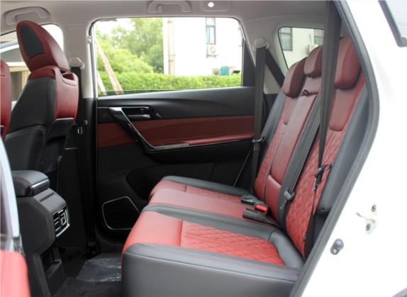风行T5 2018款 230T CVT智享型 车厢座椅   后排空间