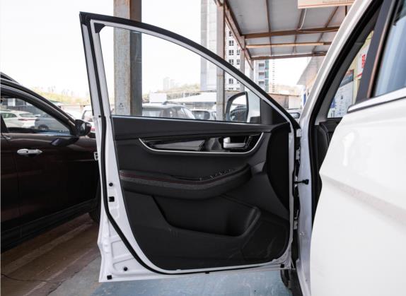 风行T5 2021款 改款 1.6L 手动舒适型 车厢座椅   前门板