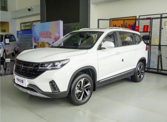 风行T5 2022款 盛世款 1.6L 手动追梦版五座 外观   头图