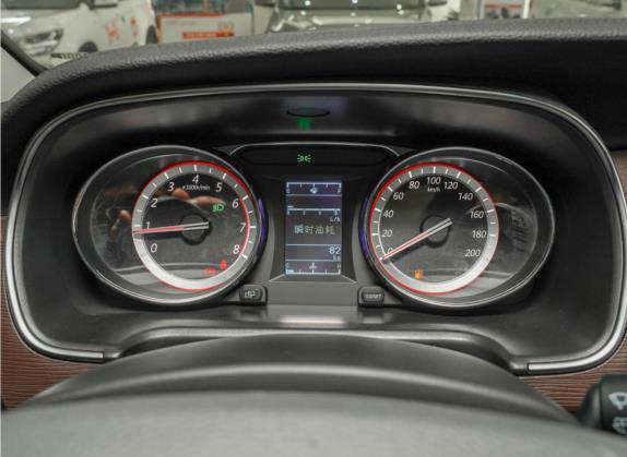 风行M7 2021款 1.8T 手动豪华型 中控类   仪表盘