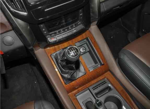 风行M7 2021款 1.8T 手动豪华型 中控类   挡把
