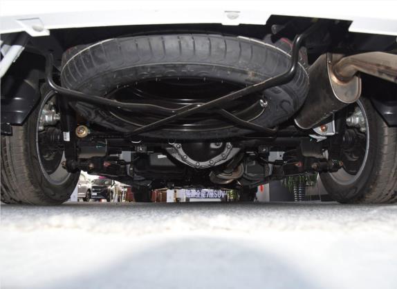 风行M6 2019款 1.5T 手动长轴豪华型 7座 其他细节类   后悬架