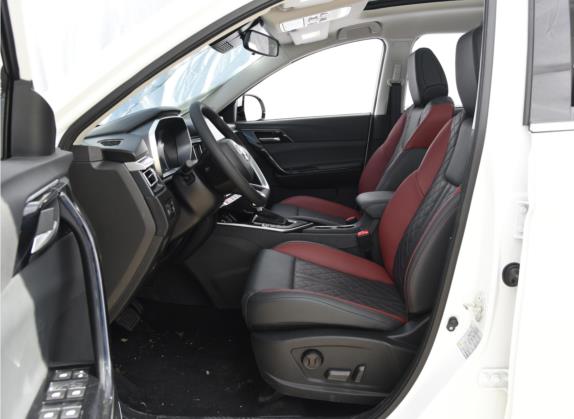 风行T5L 2020款 改款二 1.5T 自动尊贵型 7座 车厢座椅   前排空间
