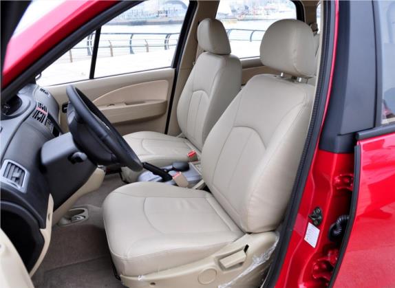 景逸 2010款 1.5L 手动尊贵型 车厢座椅   前排空间