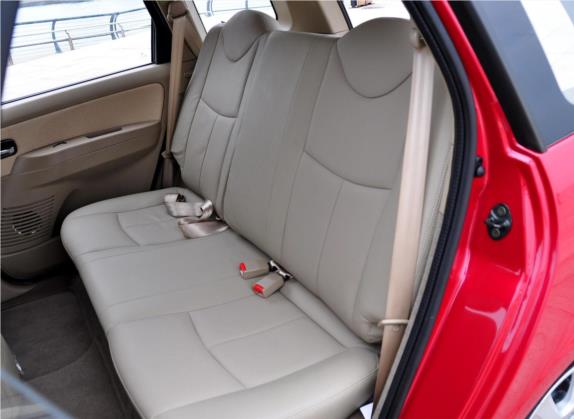 景逸 2010款 1.5L 手动尊贵型 车厢座椅   后排空间