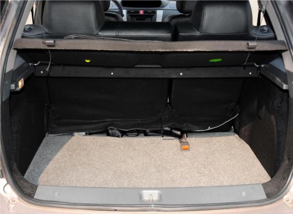 景逸 2011款 LV 1.8VVT 豪华型 车厢座椅   后备厢
