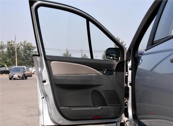 景逸 2011款 LV 1.5L 手动豪华型 车厢座椅   前门板