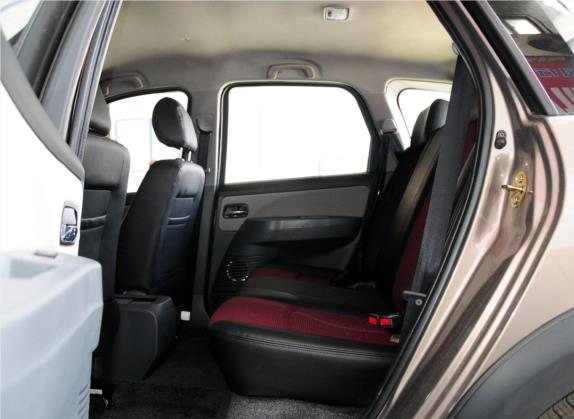 景逸 2011款 LV 1.5L AMT豪华型 车厢座椅   后排空间
