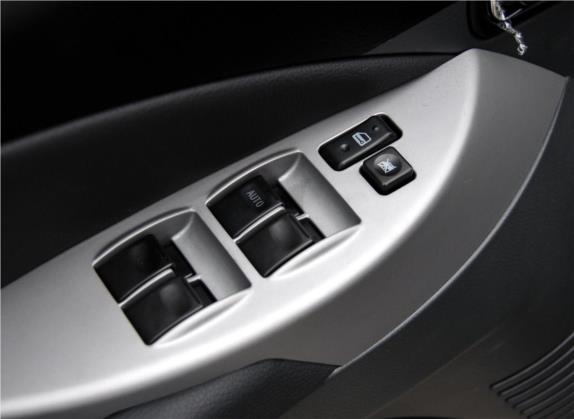 景逸 2011款 1.5L AMT旗舰型 车厢座椅   门窗控制
