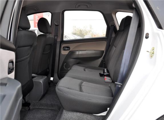 景逸 2012款 XL 1.5L 手动豪华型 车厢座椅   后排空间