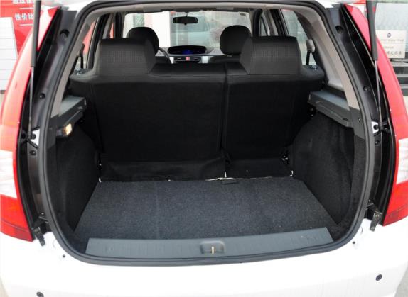 景逸 2012款 XL 1.5L 手动豪华型 车厢座椅   后备厢