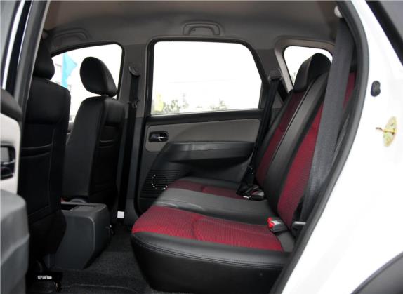景逸 2012款 LV 1.5L 手动豪华型 车厢座椅   后排空间