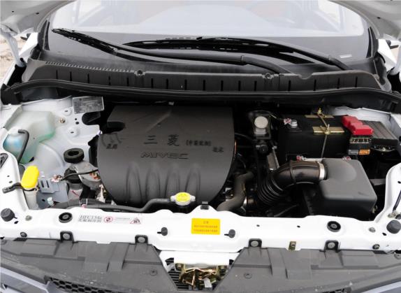 景逸 2012款 LV 1.5L AMT尊享型 其他细节类   发动机舱