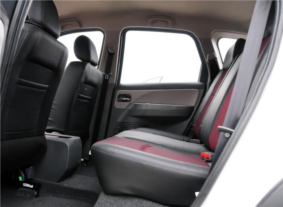 景逸 2012款 LV 1.5L AMT尊享型 车厢座椅   后排空间