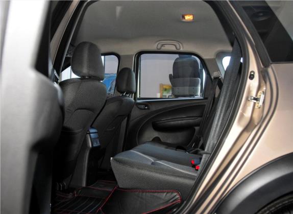 景逸 2014款 LV 改款 1.5L 手动豪华型 车厢座椅   后排空间