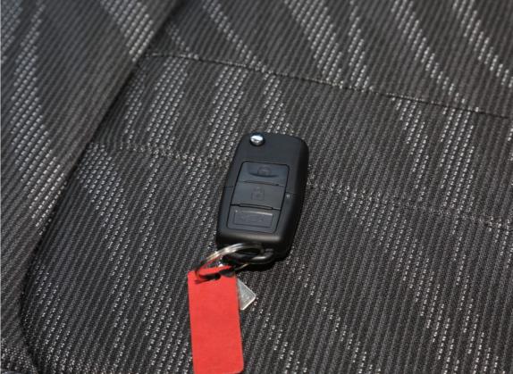 菱智PLUS 2021款 旅行版 2.0L 手动舒适型 7座 其他细节类   钥匙