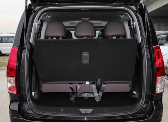 菱智PLUS 2021款 旅行版 2.0L 手动豪华型 9座 车厢座椅   后备厢