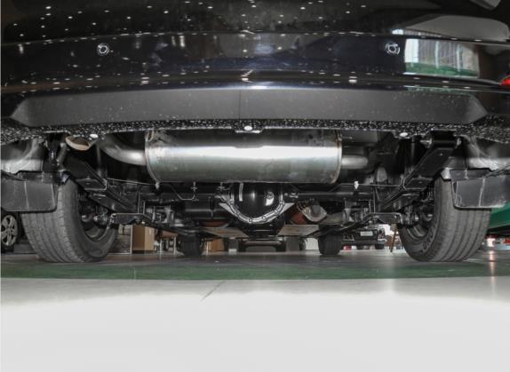 菱智PLUS 2021款 2.0L 手动舒适型CNG 7座 其他细节类   后悬架