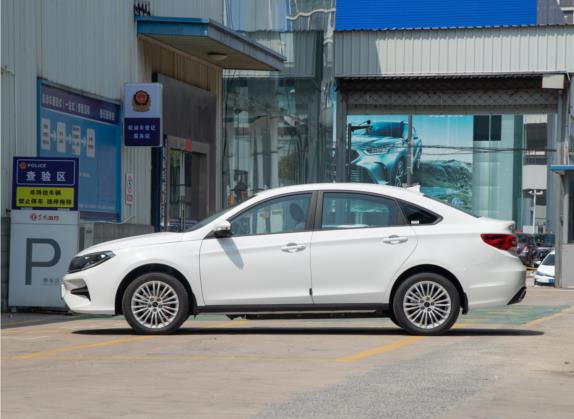 风行S60EV 2022款 畅行版 外观   正侧
