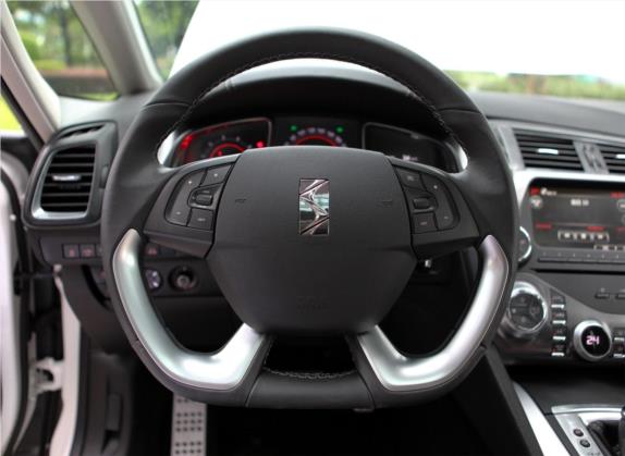 DS 5 2013款 1.6T 尊享版THP200 中控类   驾驶位