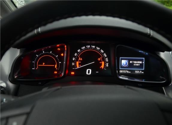 DS 5 2013款 1.6T 尊享版THP200 中控类   仪表盘