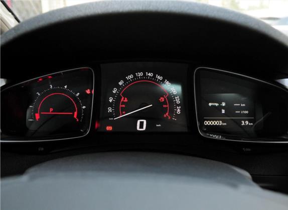 DS 5 2013款 1.6T 豪华版THP160 中控类   仪表盘
