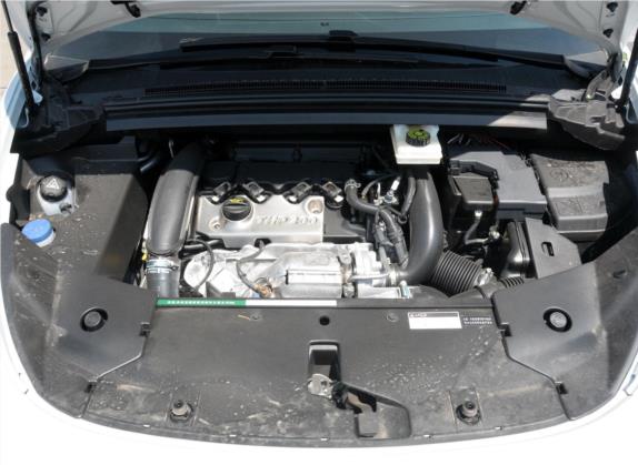 DS 5 2014款 1.6T 豪华版THP200 其他细节类   发动机舱