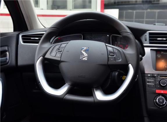 DS 5LS 2014款 1.8L 手动舒适版VTi140 中控类   驾驶位