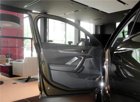 DS 5LS 2014款 1.8L 自动舒适版VTi140 车厢座椅   前门板
