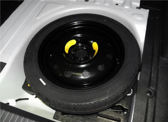 DS 5LS 2014款 1.6T 豪华版THP160 其他细节类   备胎