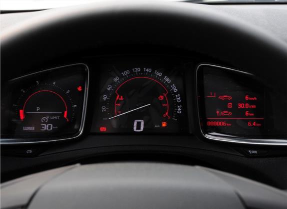 DS 5LS 2014款 1.6T 豪华版THP160 中控类   仪表盘