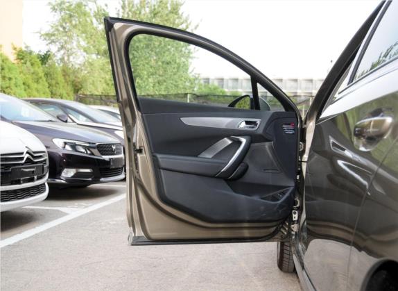DS 5LS 2014款 1.6T 豪华版THP200 车厢座椅   前门板