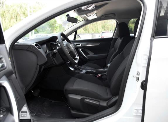 DS 5LS 2015款 1.6T 舒适版THP160 车厢座椅   前排空间