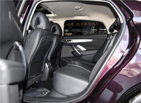 DS 5LS 2015款 1.6T 豪华版THP160 车厢座椅   后排空间