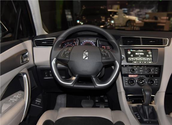 DS 5LS 2015款 1.6T 60周年限量版THP160 中控类   驾驶位