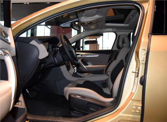 DS 5LS 2015款 1.6T 60周年限量版THP160 车厢座椅   前排空间