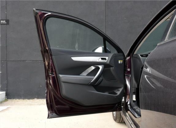 DS 5LS 2016款 1.6T 豪华版THP160 车厢座椅   前门板