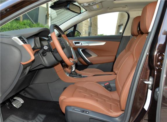DS 5LS 2018款 30THP 奢华型 车厢座椅   前排空间