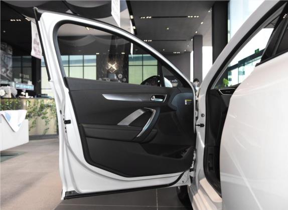 DS 5LS 2018款 30THP 时尚型 车厢座椅   前门板