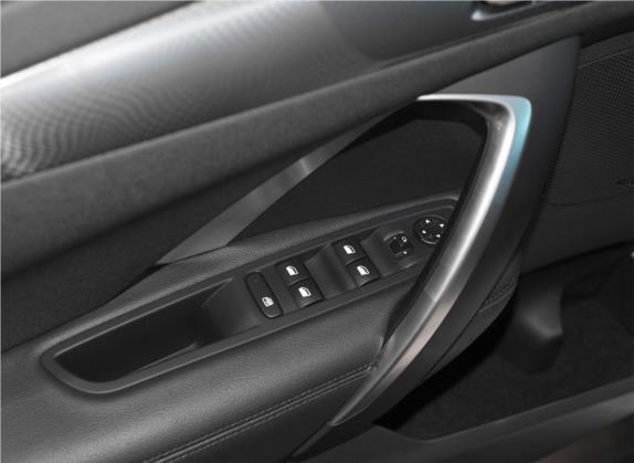 DS 5LS 2018款 30THP 时尚型 车厢座椅   门窗控制