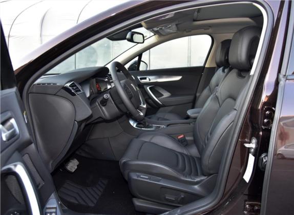 DS 5LS 2018款 30THP 尊贵型 车厢座椅   前排空间