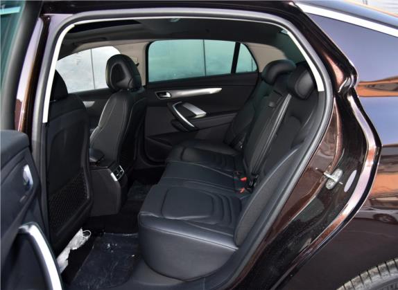 DS 5LS 2018款 30THP 尊贵型 车厢座椅   后排空间