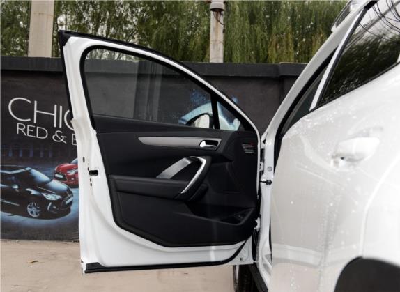 DS 6 2014款 1.6T 豪华版THP160 车厢座椅   前门板