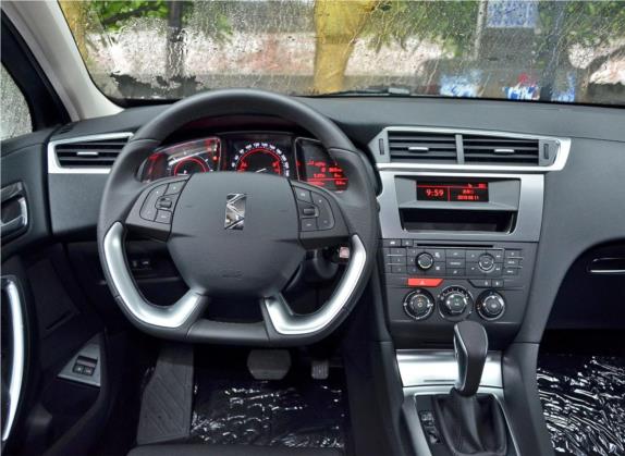 DS 6 2014款 1.6T 舒适版THP160 中控类   驾驶位